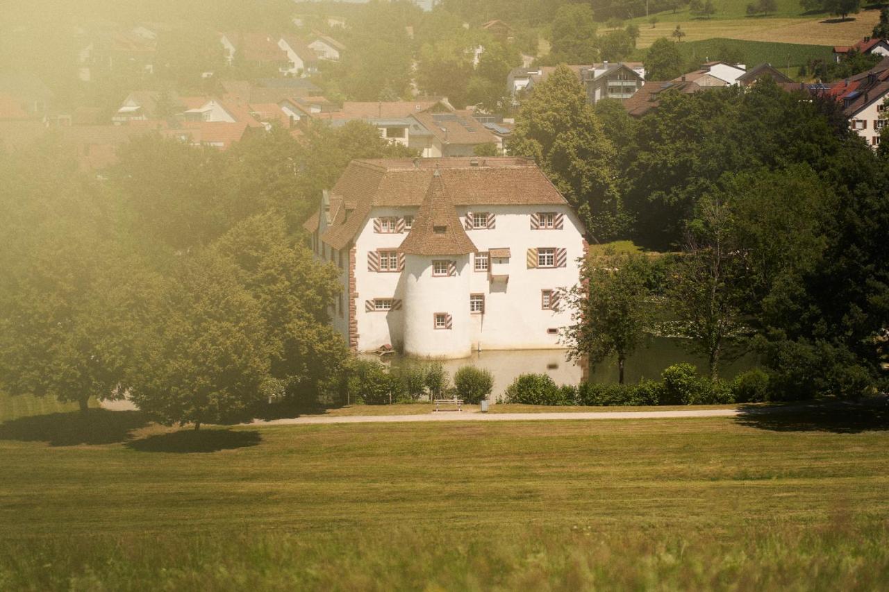 Gaestehaus Am Wasserschloss & Restaurant Wasserschloss Inzlingen Esterno foto